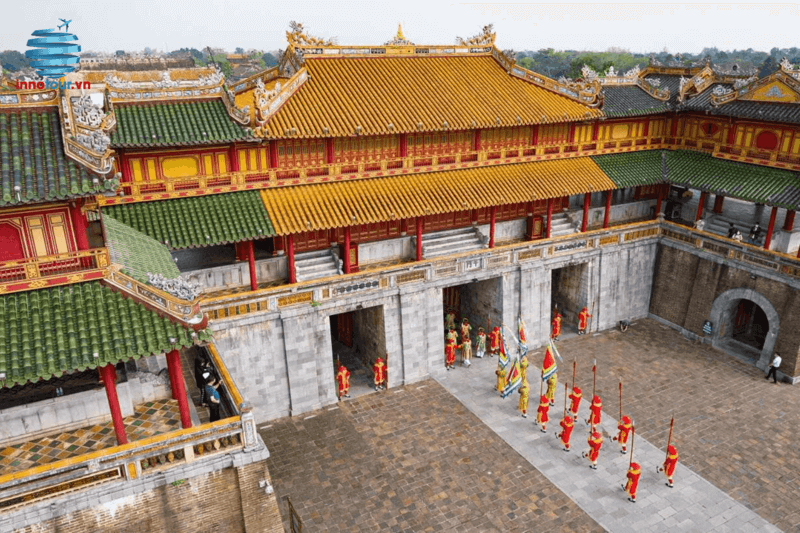 du xuân khám phá lịch sử văn hóa Huế